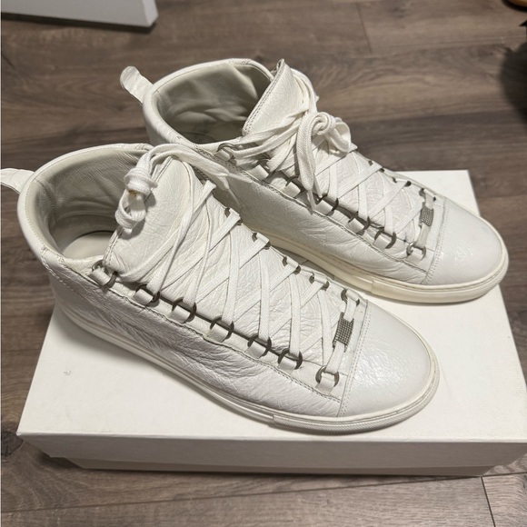 balenciaga arena white